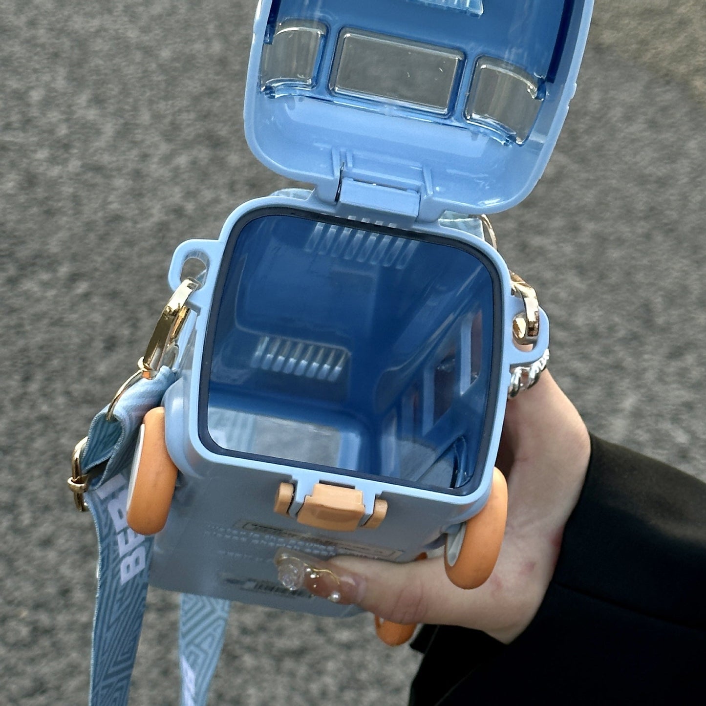 HydroRide– samochodzik zasilany wodą do kąpieli i na zewnątrz