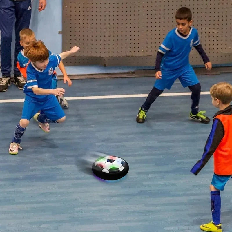 HoverBall – innowacyjna pływająca piłka nożna LED