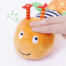 PlayfulPals– muzyczna pluszowa grzechotka dla dzieci w wieku 0+ – stymuluje rozwój sensoryczny