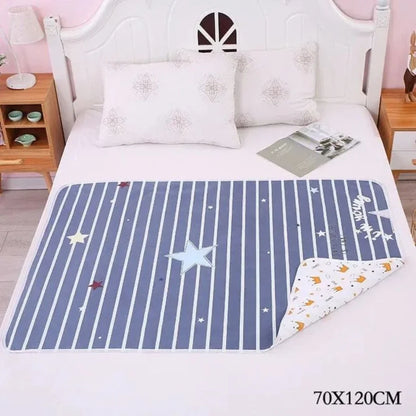 SnugglyNest™ – wodoodporna mata do przewijania dla dzieci w wieku 0+ – utrzymuje łóżko w suchości