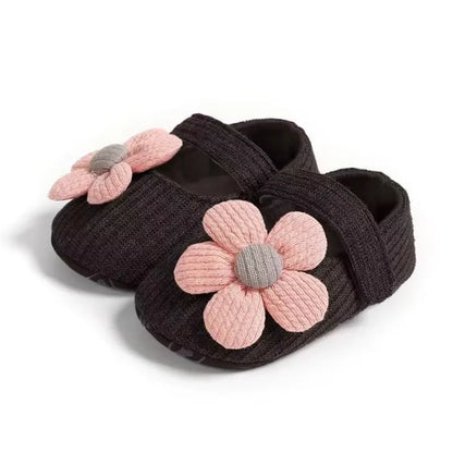 GlowSteps – świecące w ciemności, wsuwane buty-skarpetki dla dziewczynek (0–12 miesięcy) | Miękkie i komfortowe wnętrze