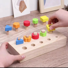 BoltBuddy Montessori Screw Board – Zabawki do ćwiczeń motoryki małej – Wiek 4+