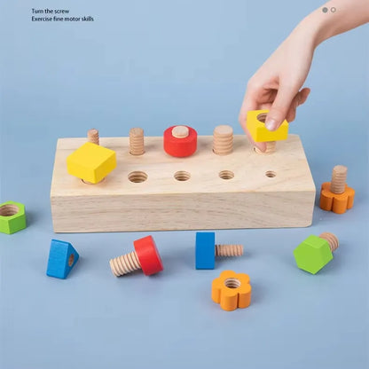 BoltBuddy Montessori Screw Board – Zabawki do ćwiczeń motoryki małej – Wiek 4+
